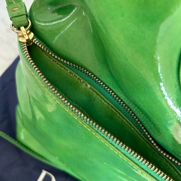 Dooney & Bourke Apple Green Patent Leather Women's Satchel Bag - Picture 7 of 12